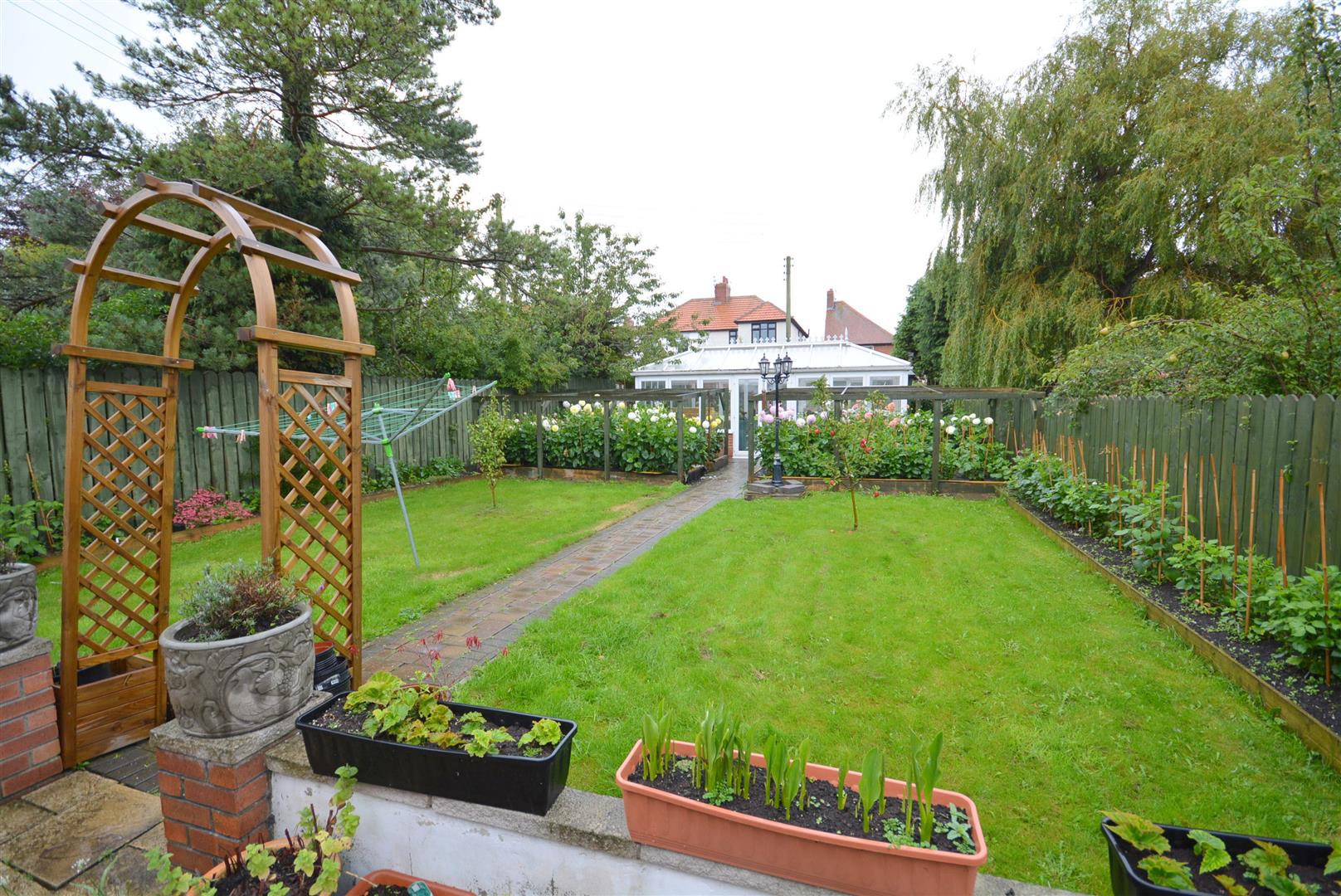 Ashleigh Gardens, Cleadon, Sunderland, S..., SR6 , 2 bed, Type unknown